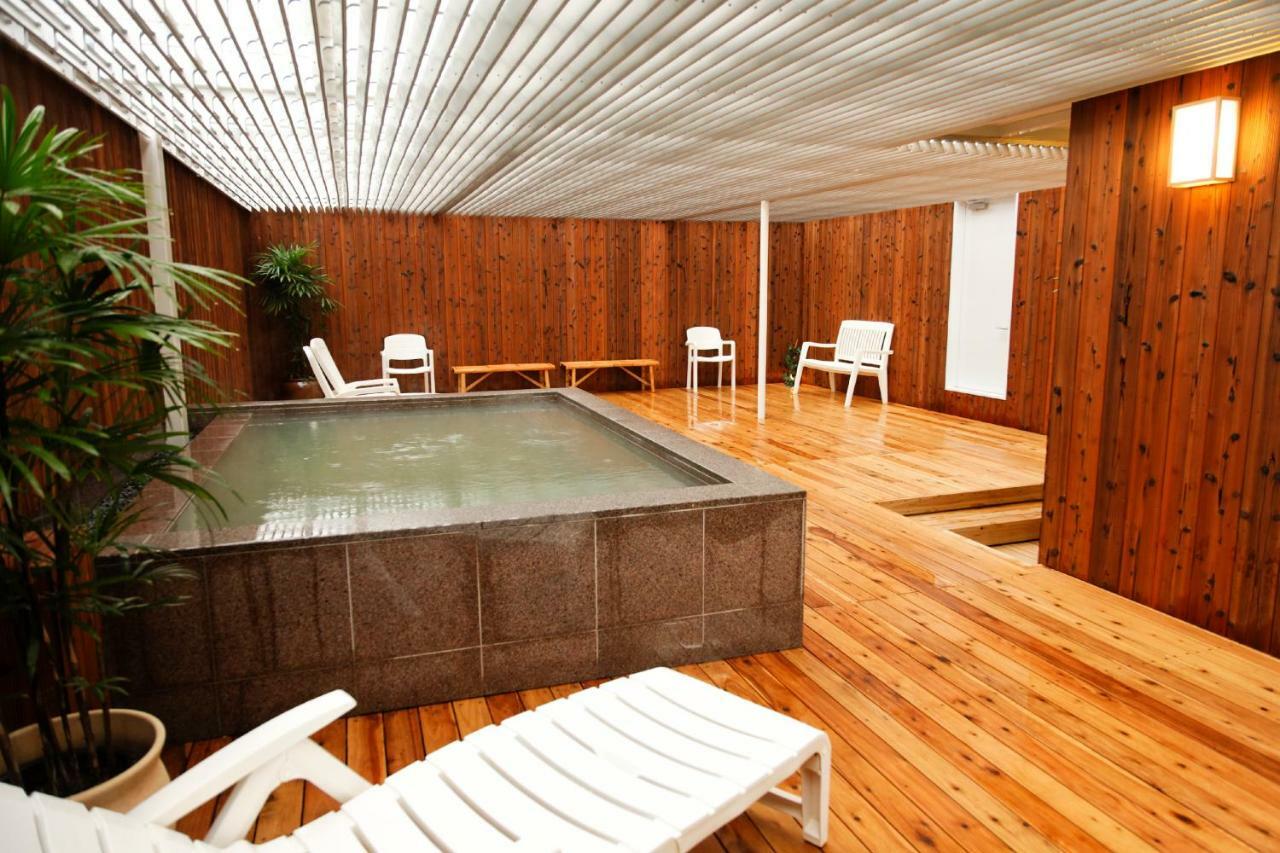 Hotel Kobe Kua House Extérieur photo