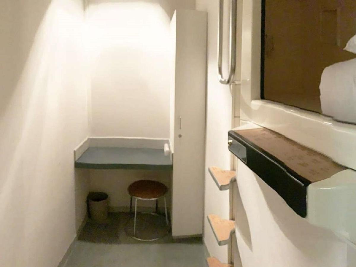 Hotel Kobe Kua House Extérieur photo